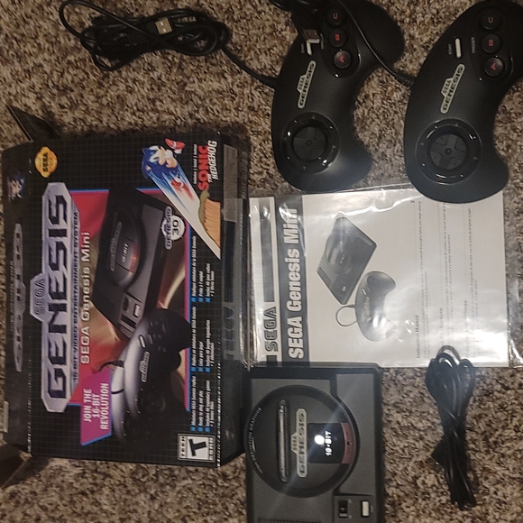 Sega Genesis Mini- - Picture 1 of 2